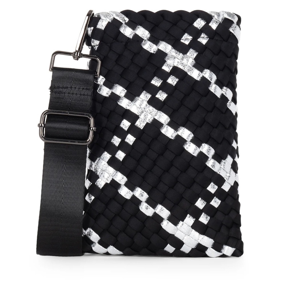 BRAND NEW HAUTE SHORE SHAY UPTOWN WOVEN CROSSBODY CELL BAG WITH TAGS